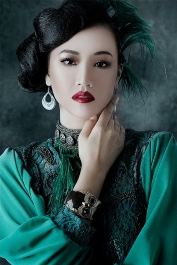 Tiểu sử ca sĩ, diễn viên Maya Mai Thu Hường